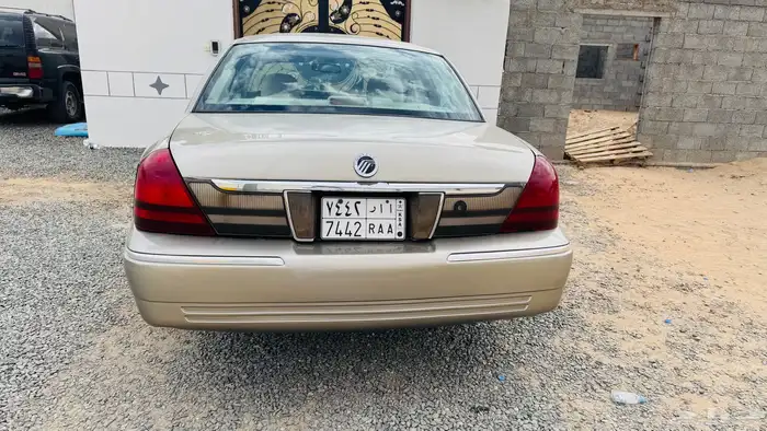 فورد جراند ماركيز 2006 بيع او بدل مناسب 7