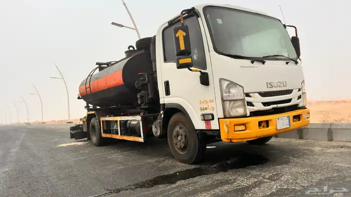 رش مادة Mc-1 Rc-2 ( قار )   تأمين اسفلت ومعدات اسفلت 0