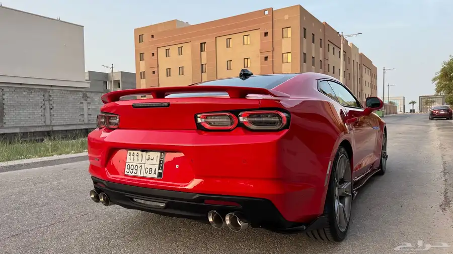 للبيع كومارو 2ss موديل 2021 بحالة الوكالة 11