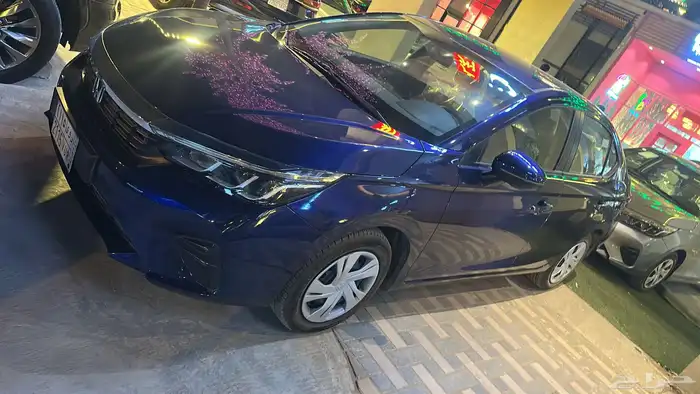 سيارات ايجار يومي اسبوعي شهري 2