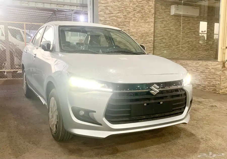 سوزوكي ديزاير فل الشكل الجديد 2025 GLX بسعر طيب 0