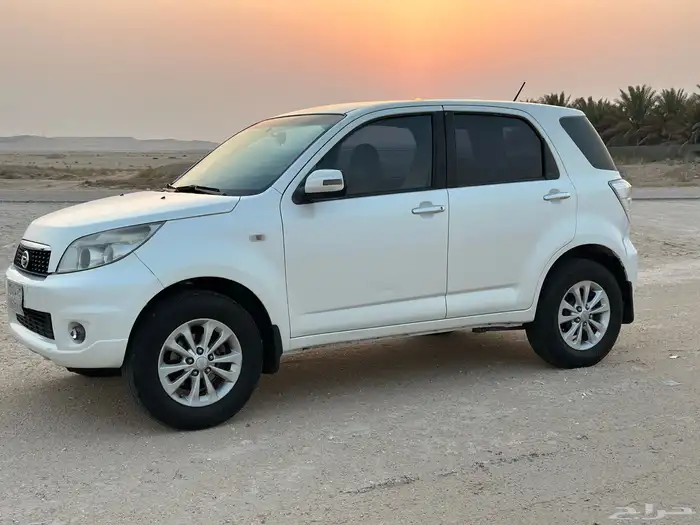 دايهاتسو 2015 3