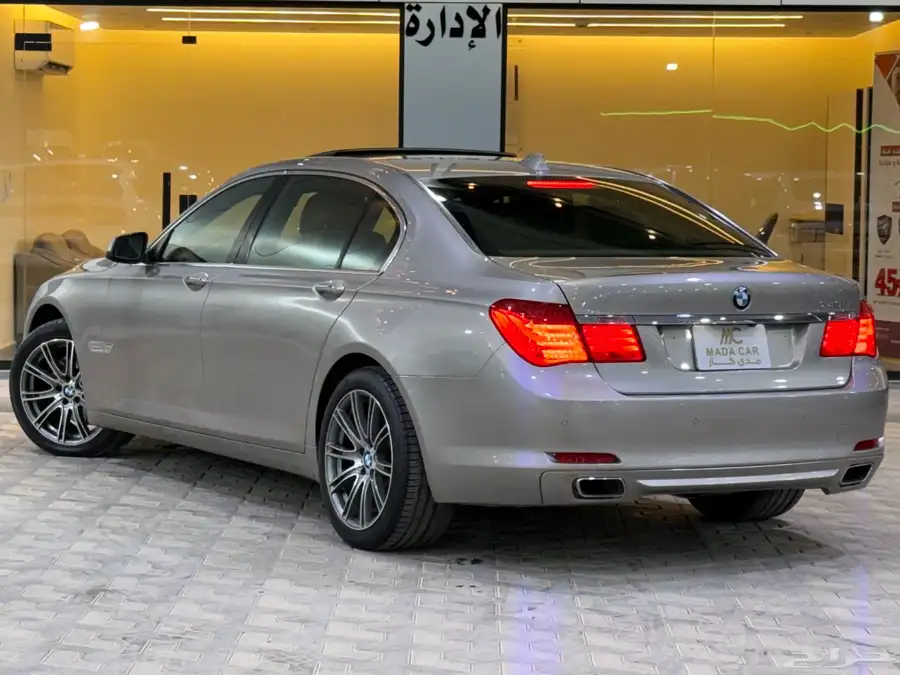 بي ام دبليو - 2012 - 740LI - الفئه السابعه ( بحاله ممتازه ) 23