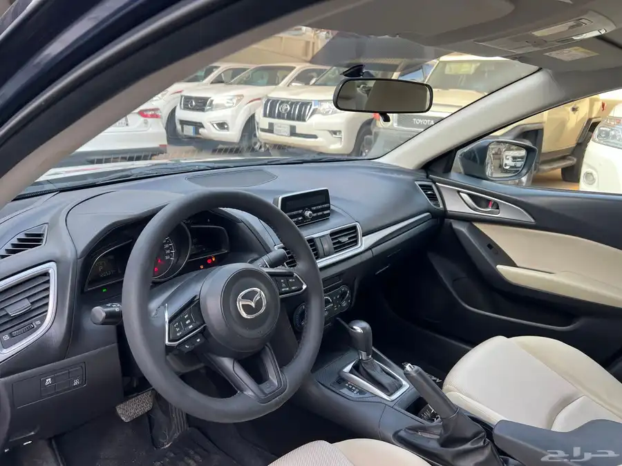 مازدا3 2019 نظيف جدا لدى قمة الاطلال 41