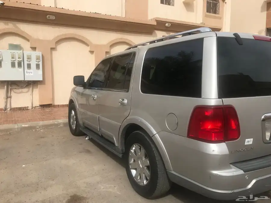 نفجيتور موديل 2003 البيع قطع غيار كل القطع فيه مشروطه 12