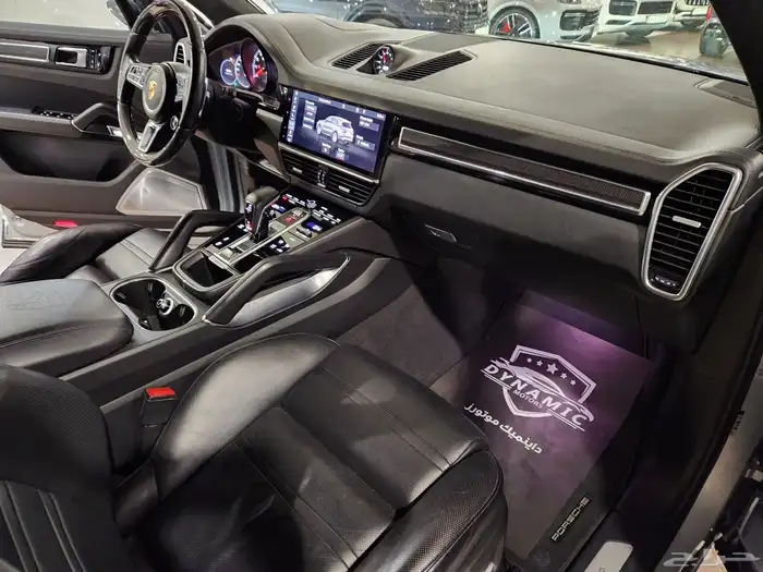 بورش كايين تيربو 2019 Porsche Cayenne Turbo 11
