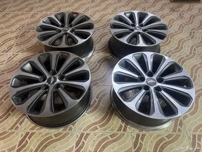 طقم جنوط جينسس مقاس 17 نضيف 0