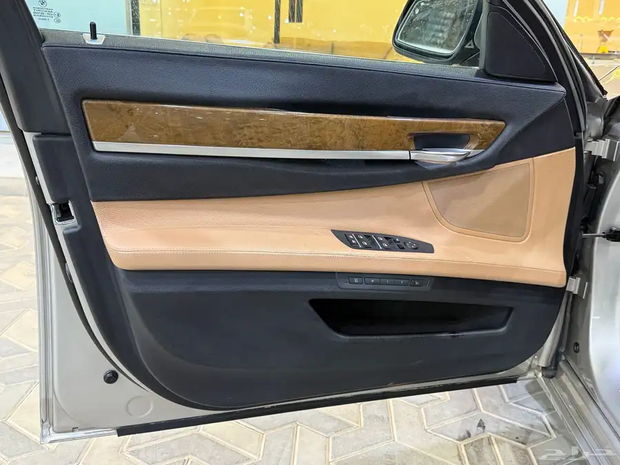 بي ام دبليو - 2012 - 740LI - الفئه السابعه ( بحاله ممتازه ) 16