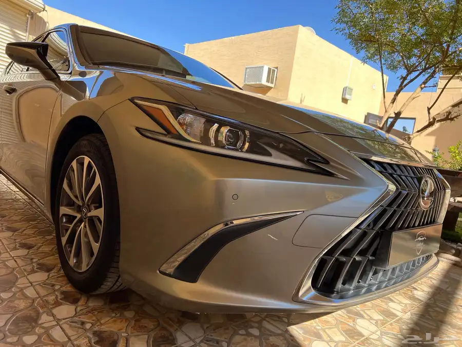 لكزس مديل 2023 حجم 250 ES سعودية عبداللطيف جميل AA 26