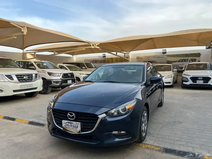 مازدا3 2019 نظيف جدا لدى قمة الاطلال 21