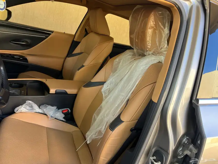 لكزس مديل 2023 حجم 250 ES سعودية عبداللطيف جميل AA 39