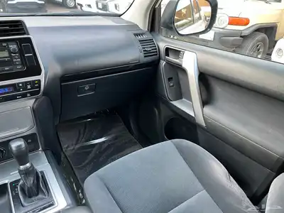 برادو 2019 ديزل سبير علاق ثلاجة نظيف جدا لدى قمة الاطلال 36