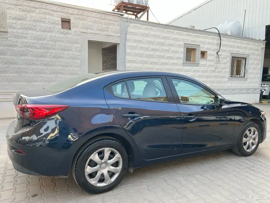مازدا3 2019 نظيف جدا لدى قمة الاطلال 9