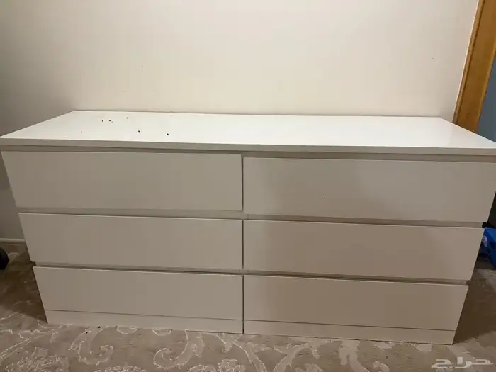 طاوله من ايكيا مستعمله 0