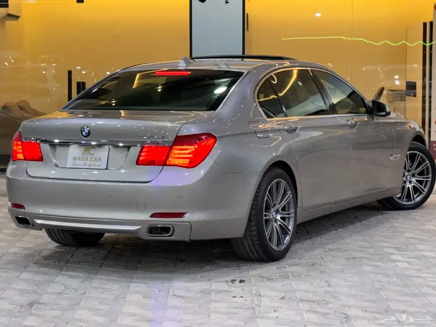 بي ام دبليو - 2012 - 740LI - الفئه السابعه ( بحاله ممتازه ) 22