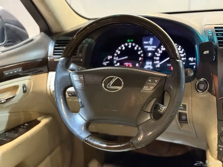 لكزس LS460 2007 (( بحالة ممتازة )) index