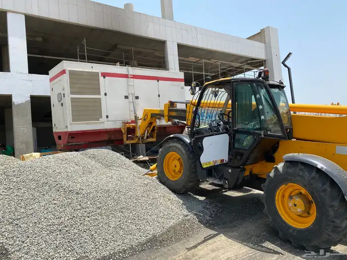 بوم لودر تليسكوب سكين فوركلفت رافعة شوكية كرين للبيع ايجار 3