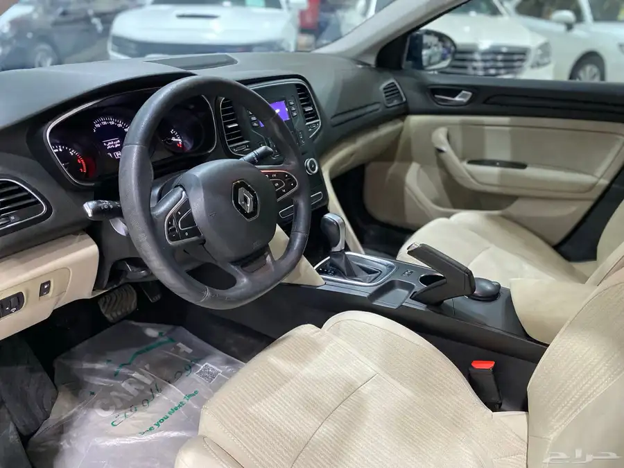 رينو ميجان ستاندر 2021 index