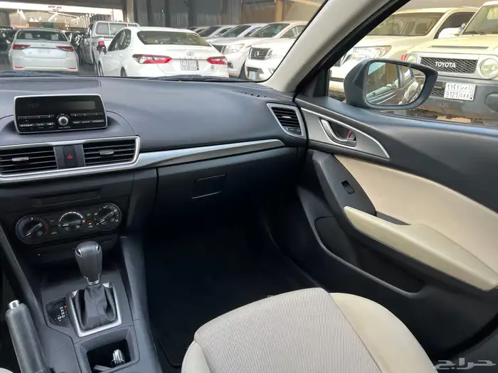 مازدا3 2019 نظيف جدا لدى قمة الاطلال 33