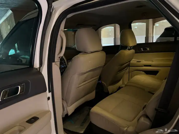 فورد إكسبلورر - Ford Explorer 2011 Standard 5