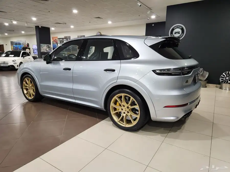 بورش كايين تيربو 2019 Porsche Cayenne Turbo 4