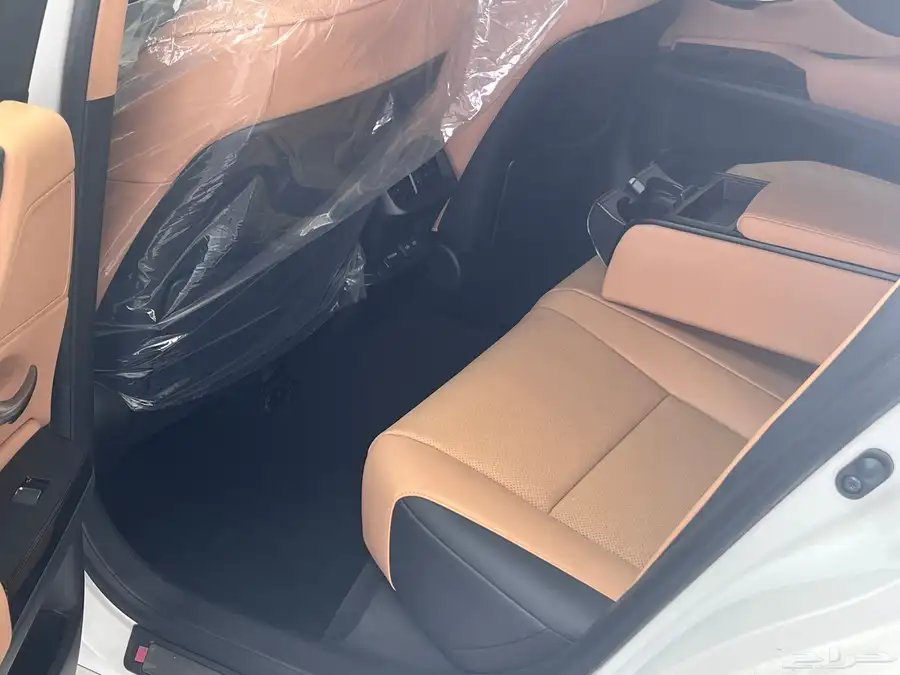 لكزس ES 350 AA خليجي 2025 كاش وتمويل أفراد ومؤسسات 12