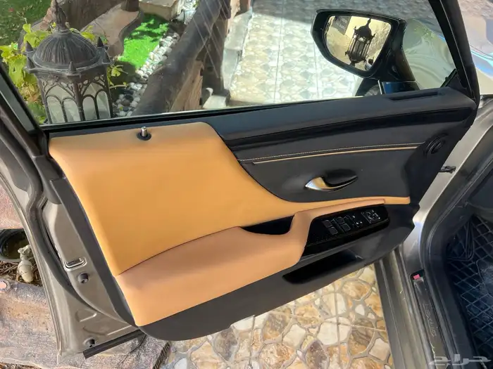 لكزس مديل 2023 حجم 250 ES سعودية عبداللطيف جميل AA 45