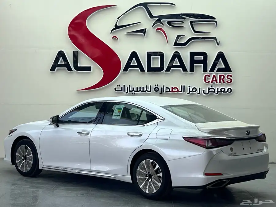 لكزس ES 350 AA خليجي 2025 كاش وتمويل أفراد ومؤسسات 20