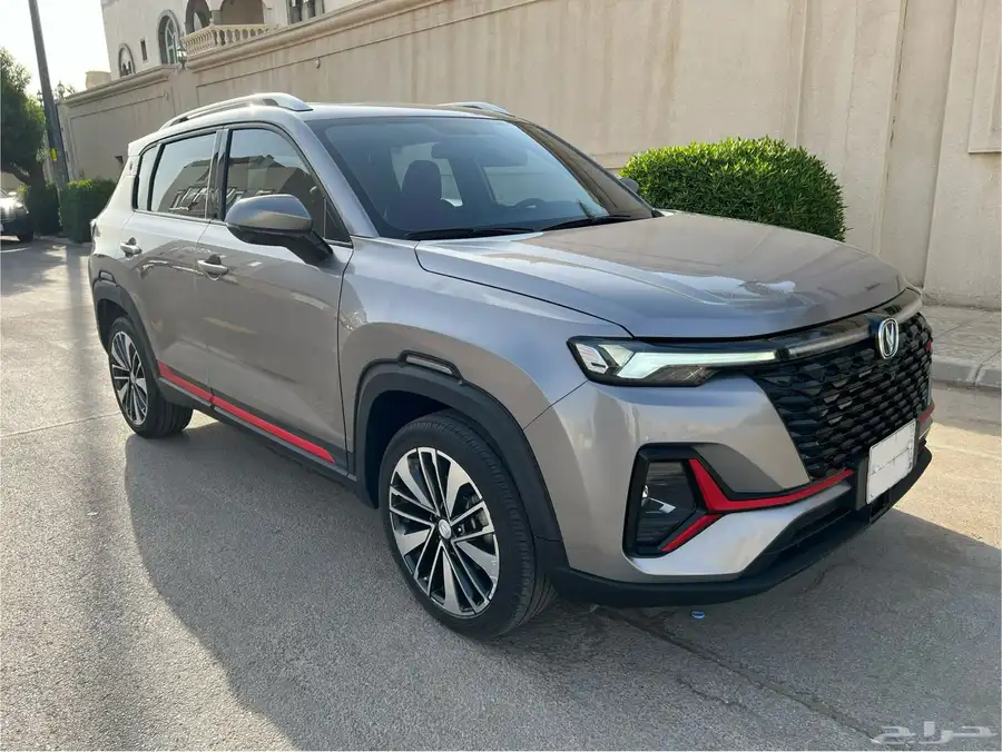 شانجان CS35 PLUS فل كامل داخلية أحمر 2023 ممشى 11900 كم فقط 0