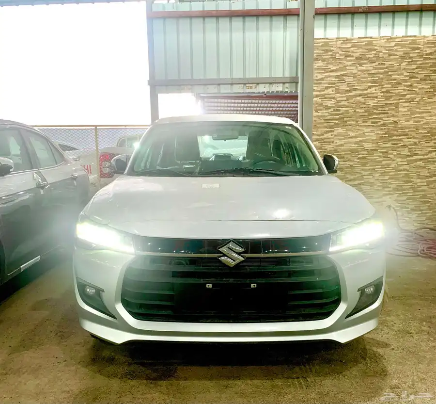 سوزوكي ديزاير فل الشكل الجديد 2025 GLX بسعر طيب 2