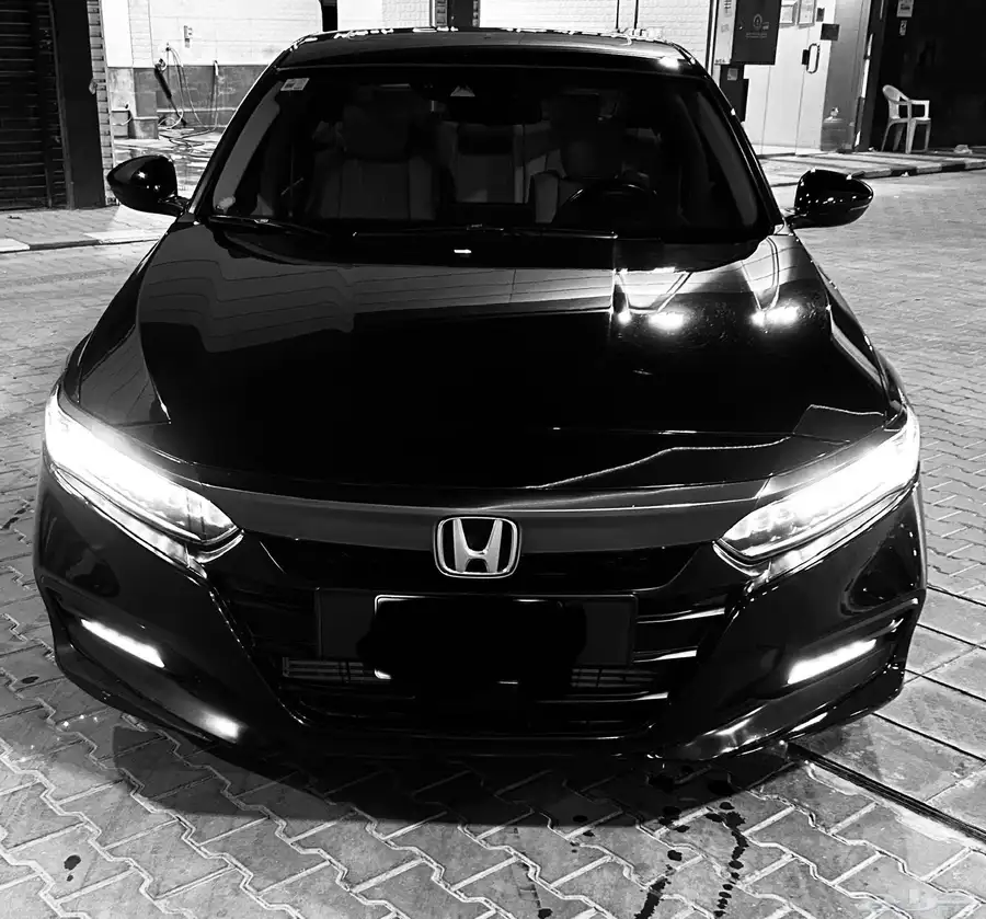 للبيع  هوندا أكورد 2018   2.0 Sport اعلى فئة 0