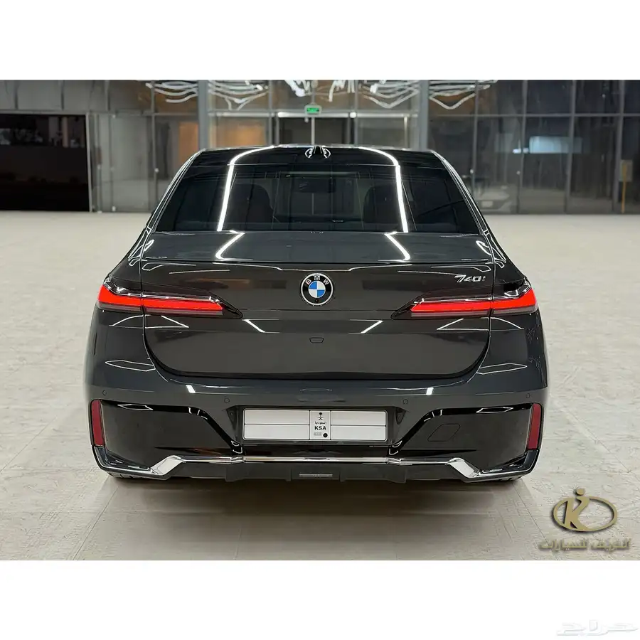 بي ام دبليو - 740i 2023 ناغي - عداد 24 الف فقط 4