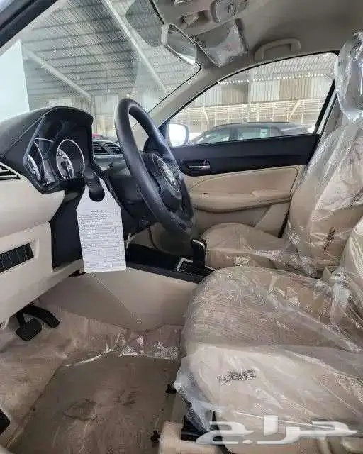 سوزوكي ديزاير استاندر 2025 6