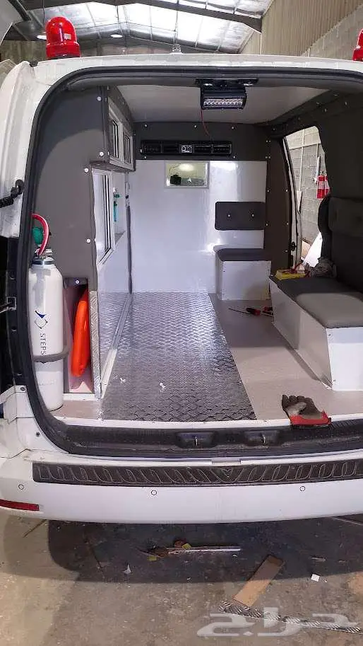 Ambulance Vehicle Outfitting 22