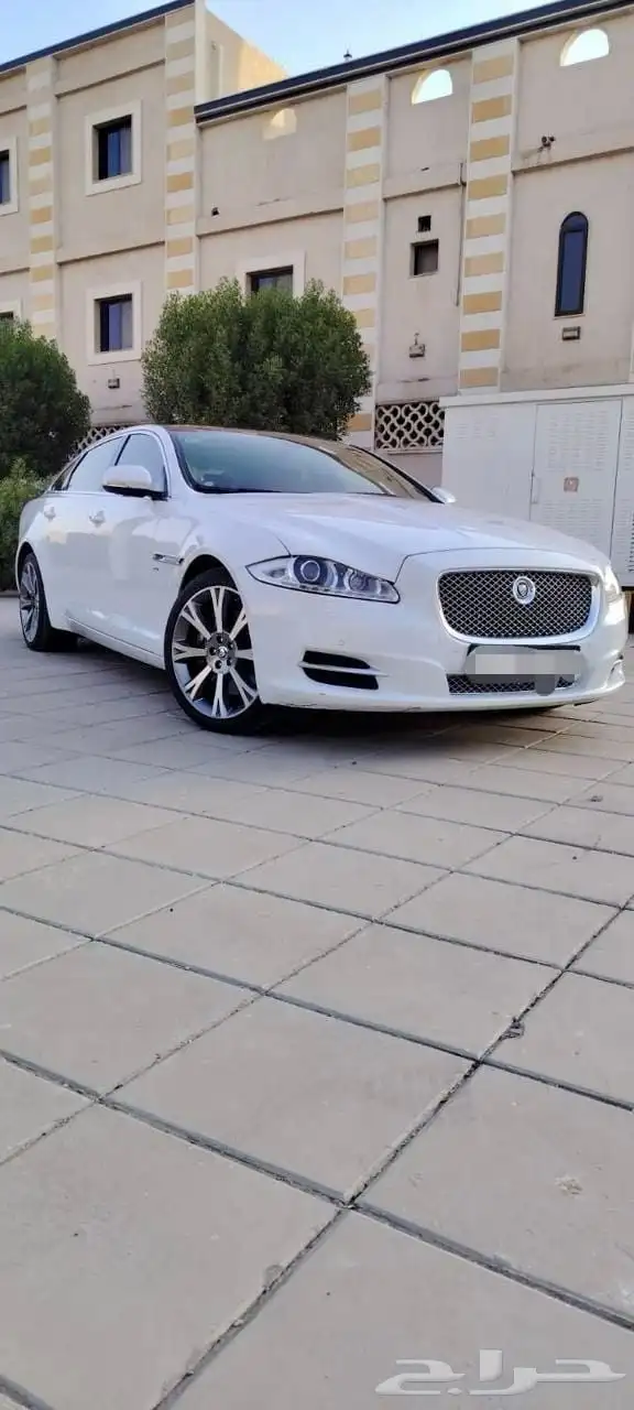 جاكور XJ لونج فل كامل عداد 50 الف فقط مخزن بايكه 7
