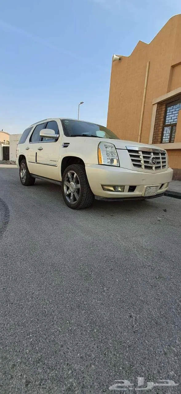 للبيع كاديلاك اسكاليد موديل 2007 2