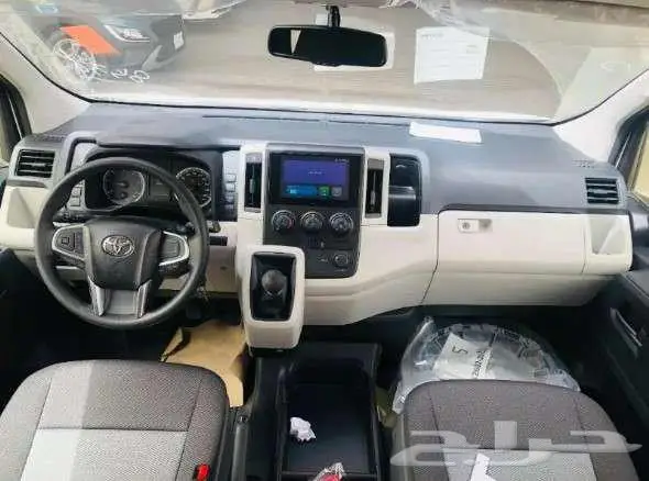 تويوتاهايس ديزل جير عادي 13راكب 2025تمويل المؤسسات والشركات 3