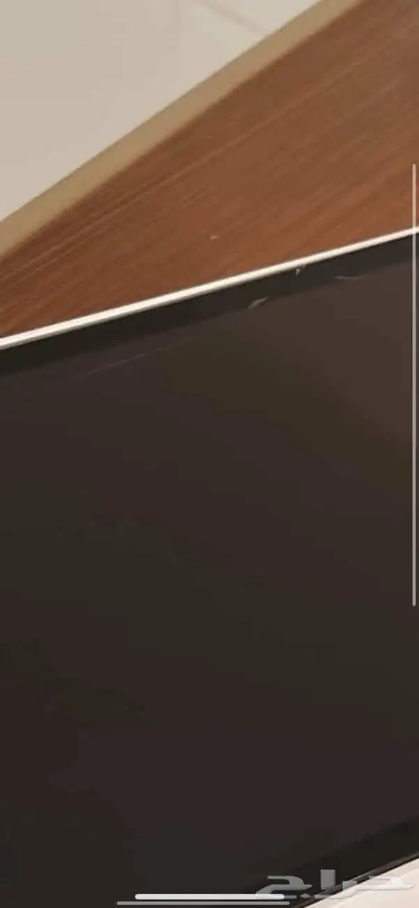 ايباد الجيل السابع خدش بسيط جدا لايرى بالعين المجرده 2