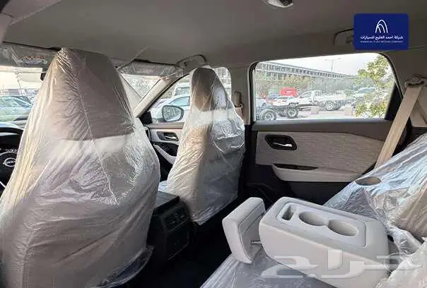 نيسان إكستريل 2025 جميع الفئات والألوان 5 و7 ركاب 9