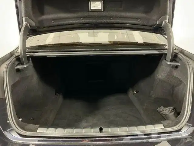 Bmw 740i 2023 28