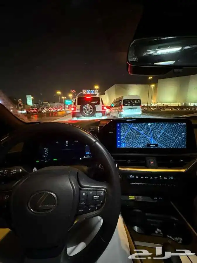 لكزس Ux300 هايبرد 2024 فل كامل اخو الجديد index
