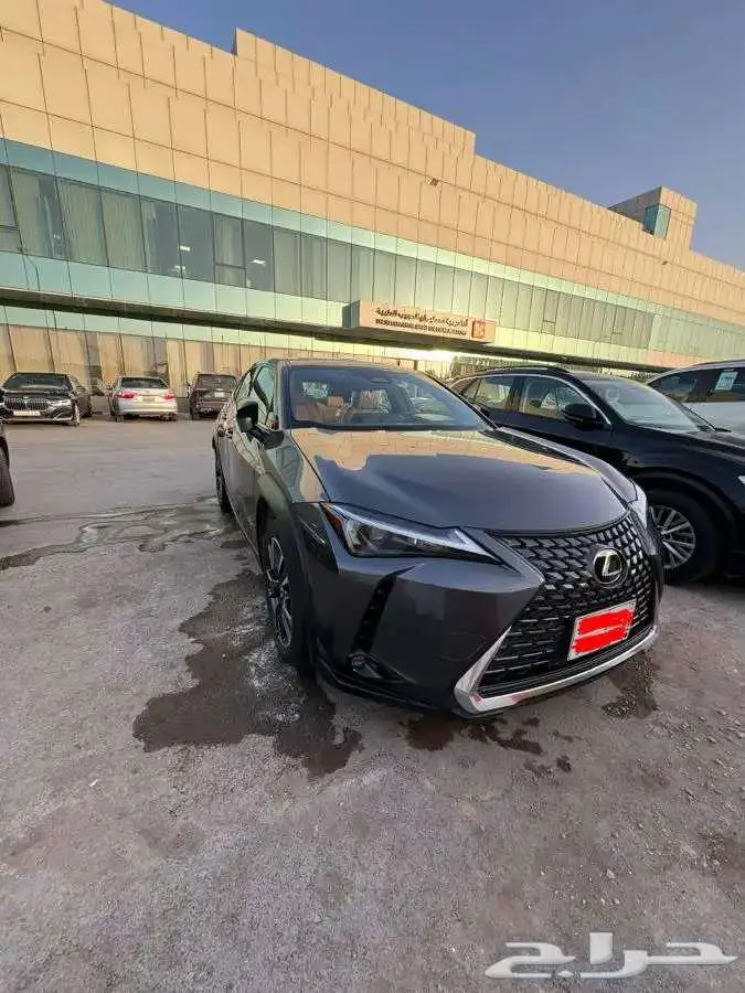 لكزس Ux300 هايبرد 2024 فل كامل اخو الجديد index