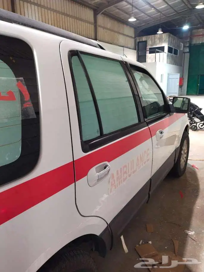Ambulance Vehicle Outfitting 37