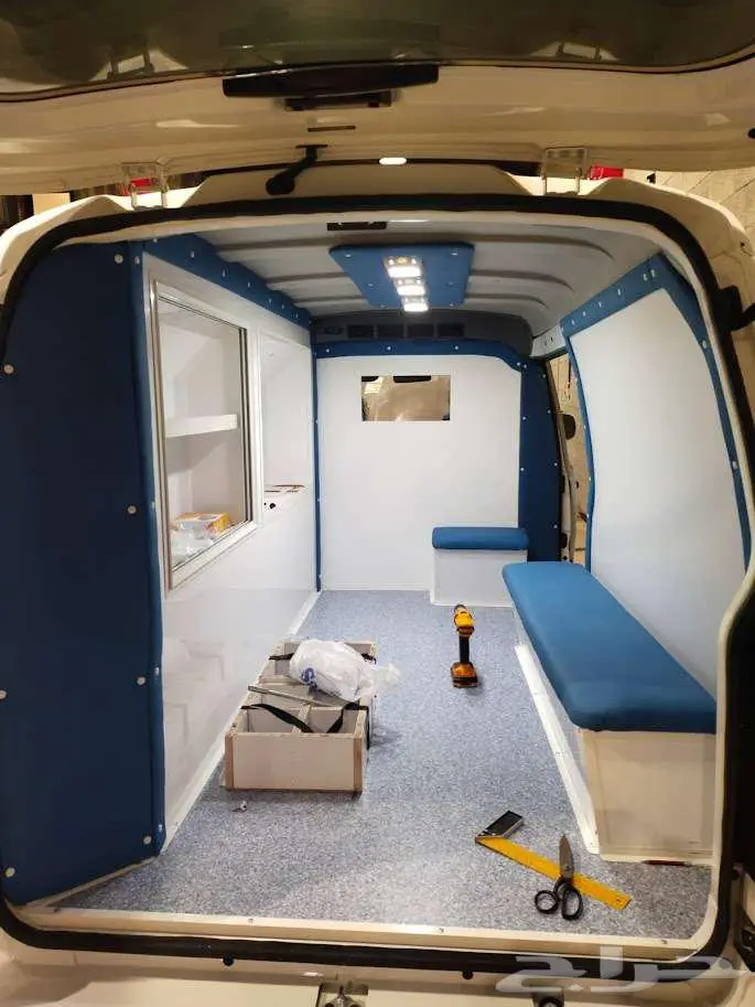 Ambulance Vehicle Outfitting 31