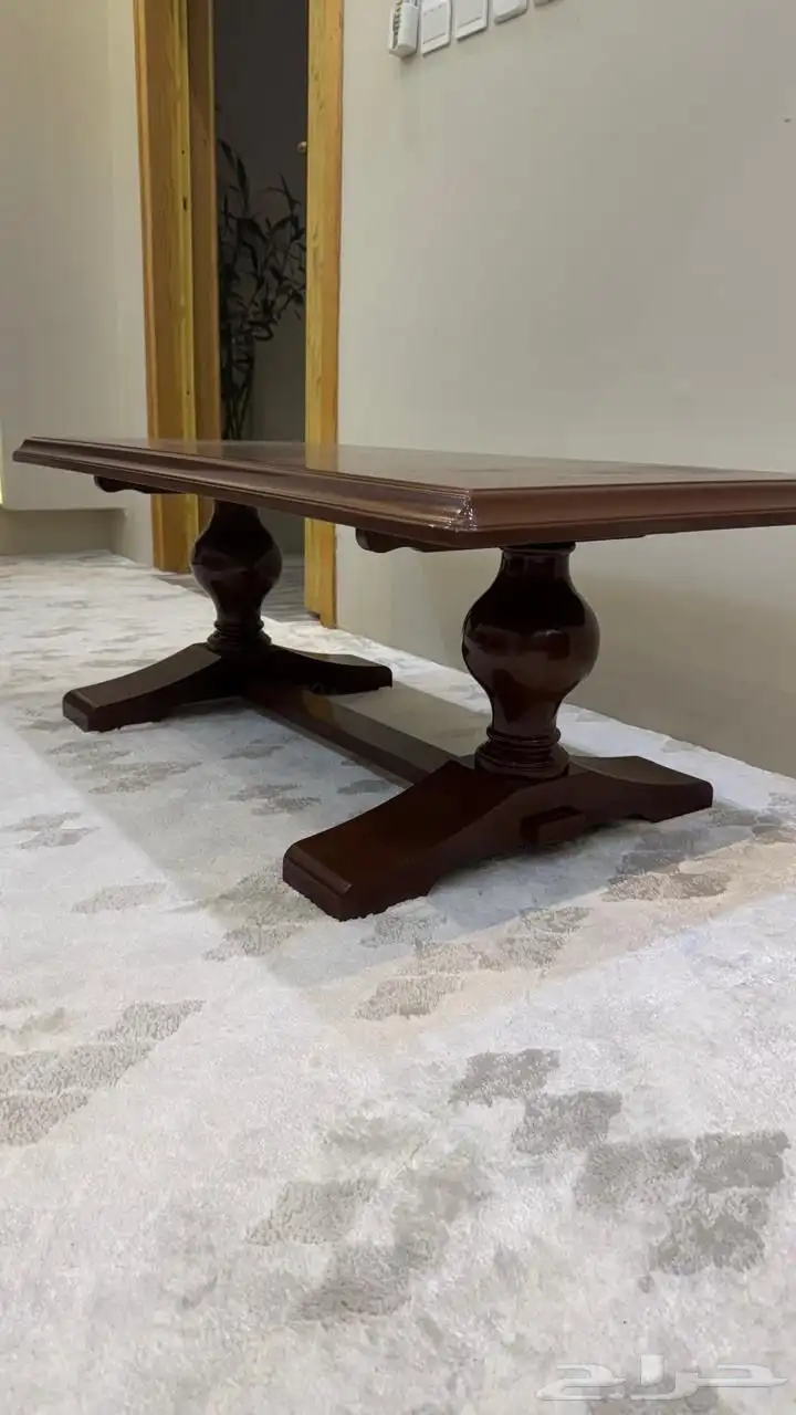 للبيع طاولات تلفزيون وطاولةوسط مجلس تصميم راقي وجودة جيده 1