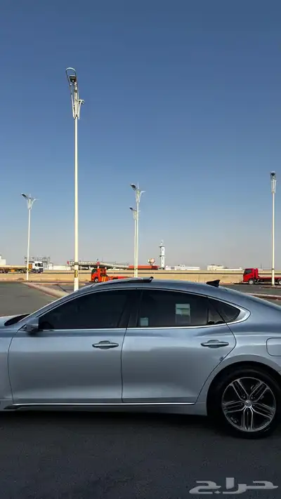 هونداي ازيرا 16