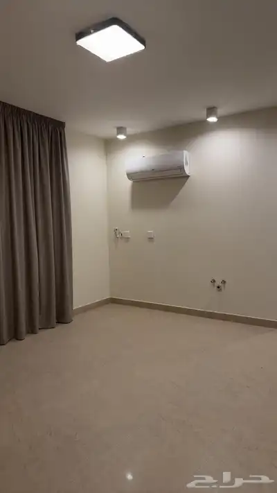 للبيع فيلا في الرمال مؤثثه ( حره) 5