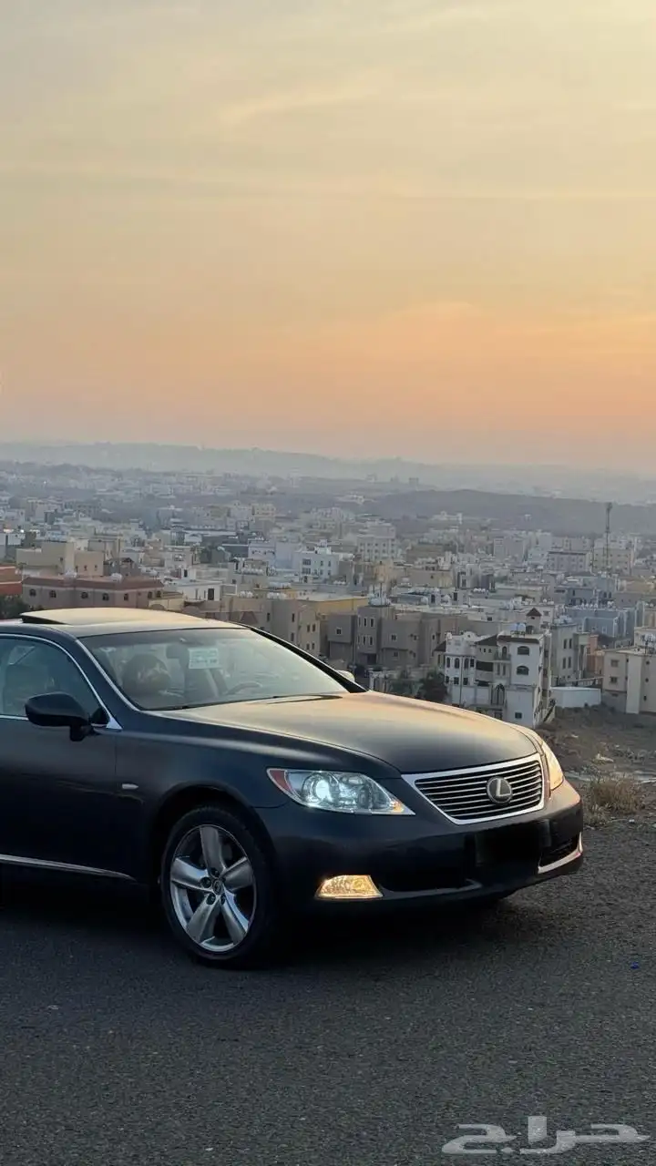 لكزس LS460 لارج مخزنه للبيع او البدل index