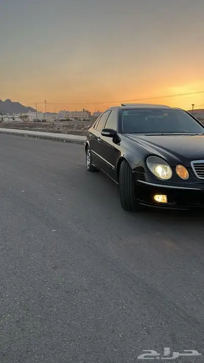 مرسيدس E240 2005 قمه بالنظافه 10