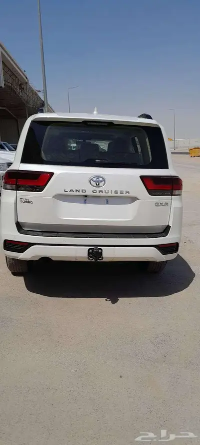 أبيض L2 أقل سعر 279500 سعودي بنزين 6